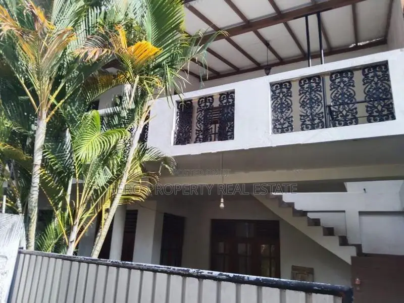 1st Floor Modern House for Rent in Nugegoda