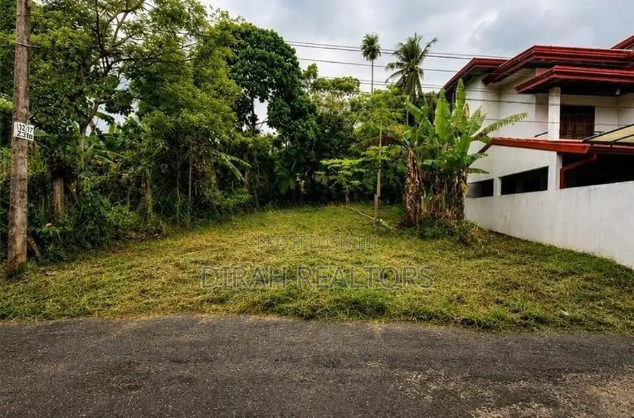 Residential Land for Sale | Athurugiriya (DS-004)