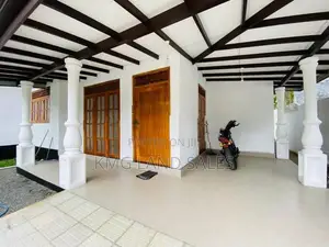 Single storey House for Sale in Pahala Bomiriya, Kaduwela