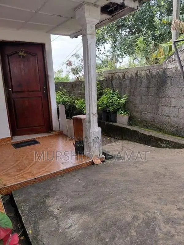 House for Sale Near Enderamulla Junction