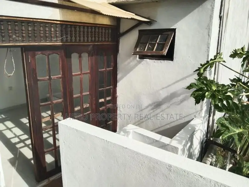 1st Floor Modern House for Rent in Nugegoda