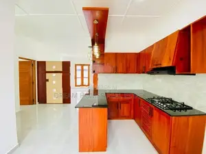 Beautiful 3 Bedroom House with Garden – Malabe