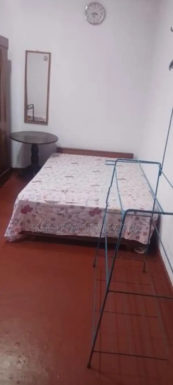 Room for Rent Haliela