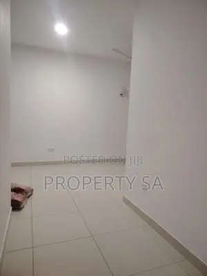 Unfurnished Apartment for Rent in Dehiwala