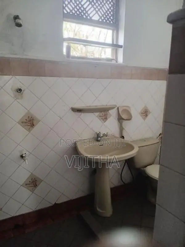 Two Story House for Rent Kottawa