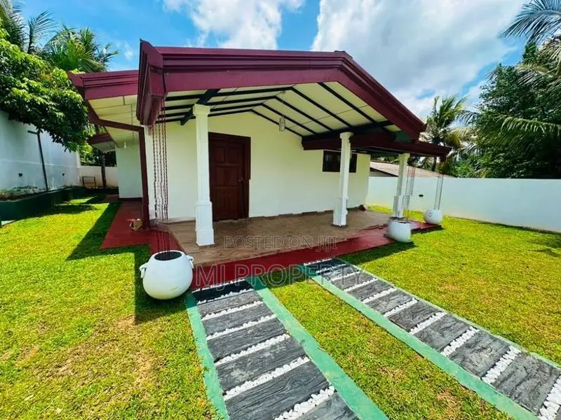 ( YS-1176)Highly Valuable Brand New Single Storey House Sale in Meegod