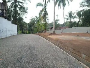 Land for Sale in Near the Makumbura Interchange