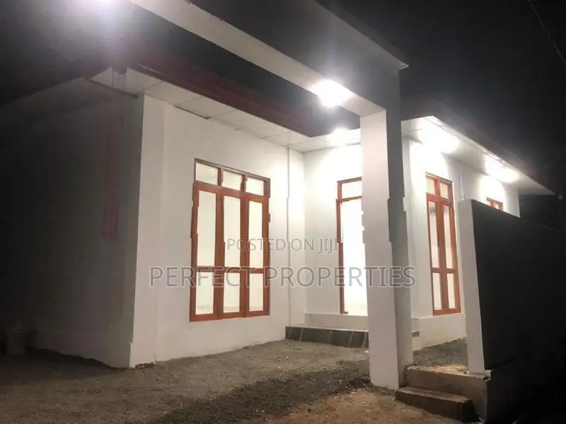 Brand New House for Sale – Mahabage 499m to Main Road