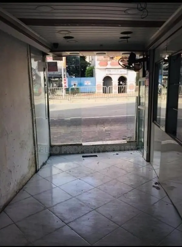 Shop for Rent in Colombo 8