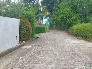 Flat Land for Sale Kegalle Road