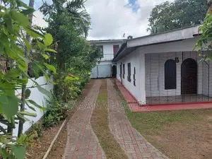 Excellent 2.Houses for Sale Borelesgamuwa