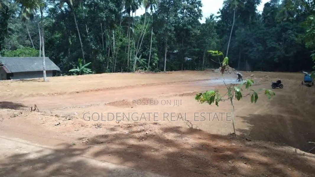 Valuable Land Sale in Kadawatha Ganemulla Rode
