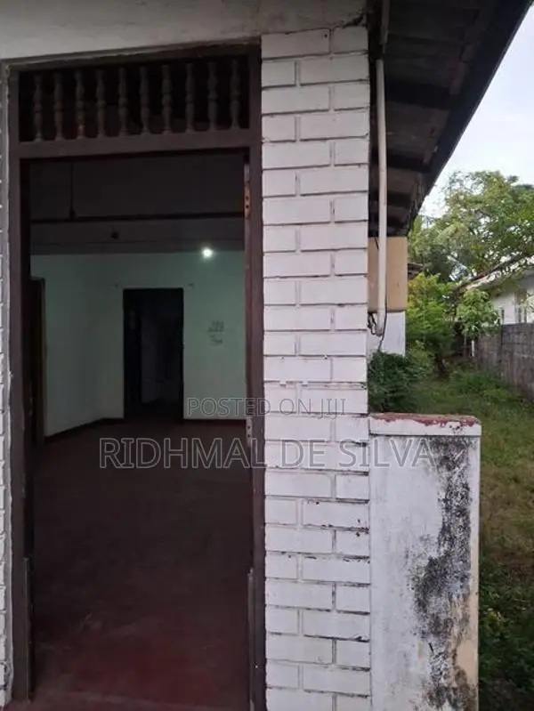 House with Land for Sale Koralawella