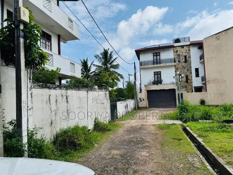 Land for Sale in Maharagama , Boralesgamuwa