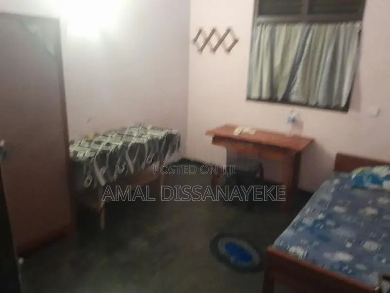 Rooms for Rent in Seeduwa Male