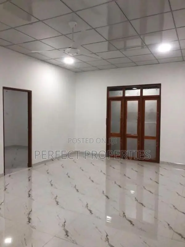 Brand New House for Sale – Mahabage 499m to Main Road