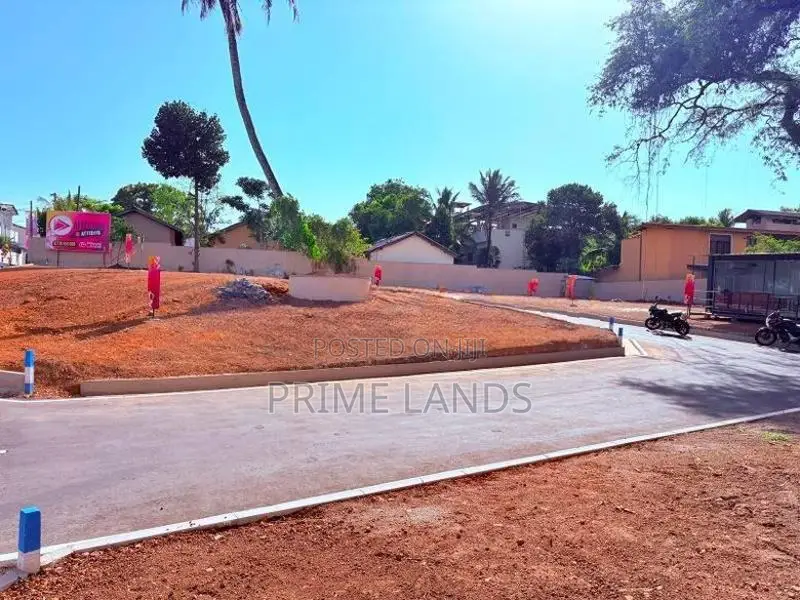 Luxury Land Plots sale in Attidiya