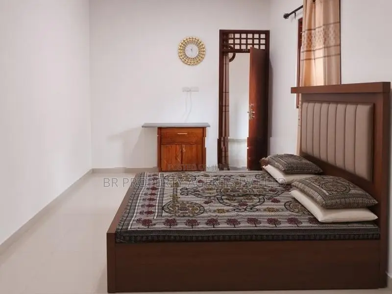 Single Story House for Sale in Wellampitiya