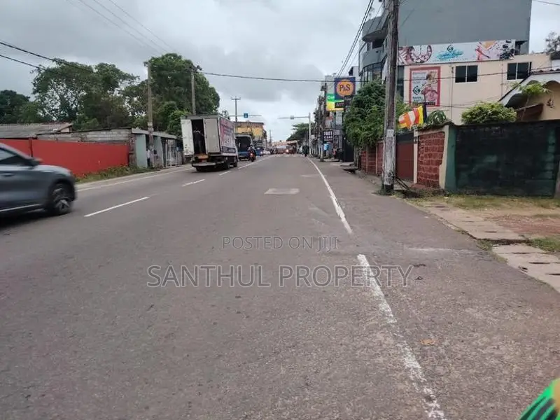 Land for Sale Mount Lavinia Temples Road