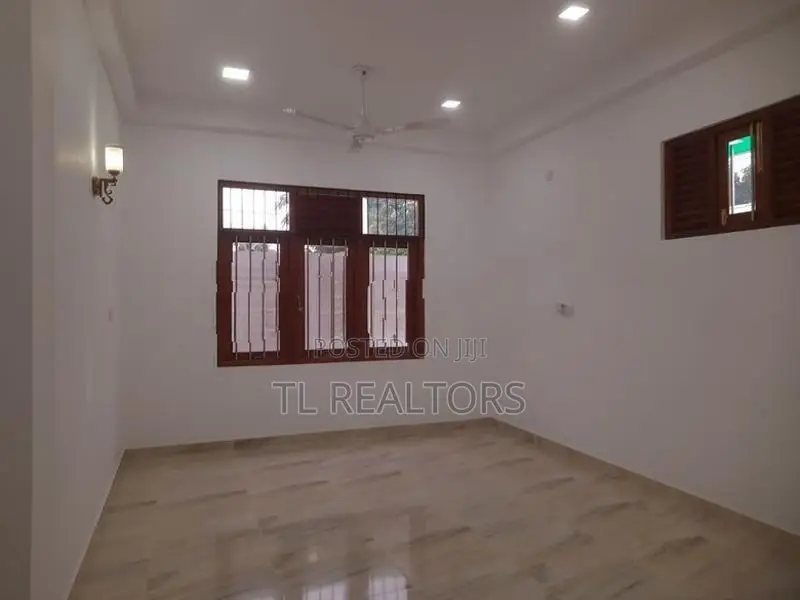 Brand New House for Sale | Piliyandala - Tl07