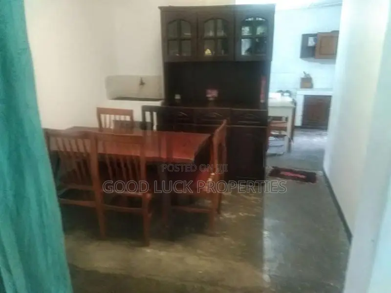 House For Sale In Dehiwala (SZ348)