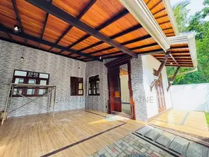 Brand-New House With a Unique Design - Madapatha Kahapola Piliyandala