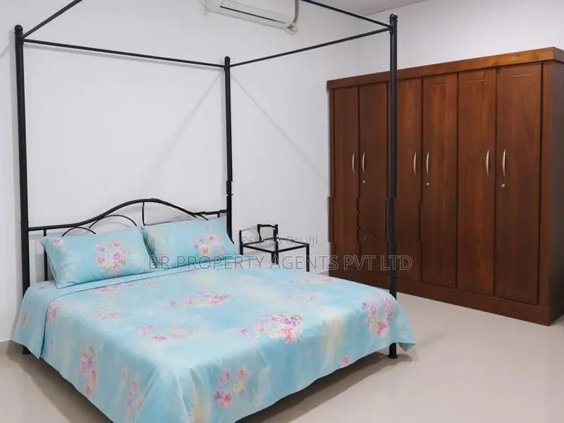 Single Story House for Sale in Wellampitiya