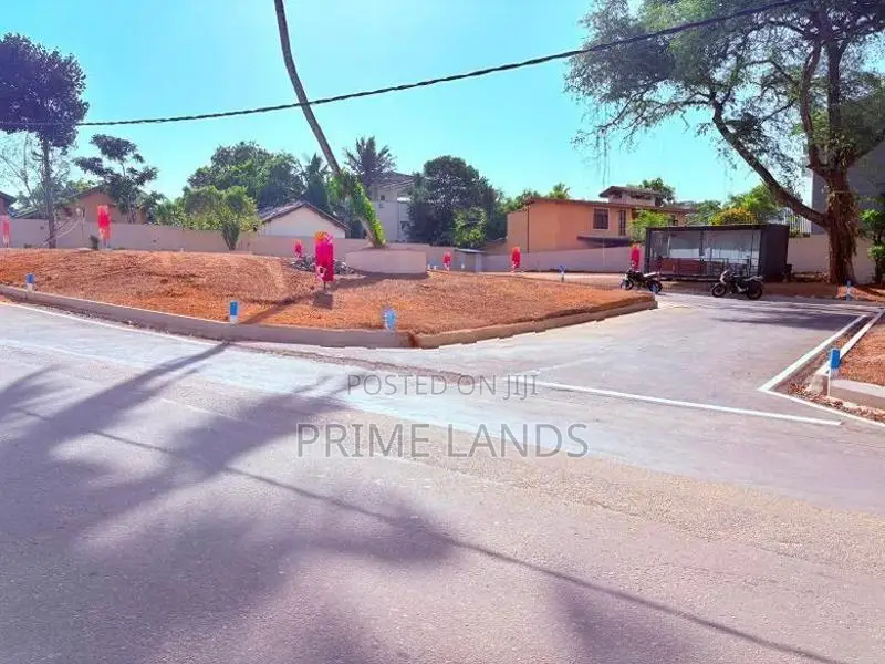 Luxury Land Plots sale in Attidiya