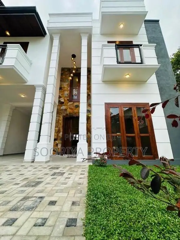 Beautiful Modern Brand New Two Story House for Sale in Boralesgamuwa