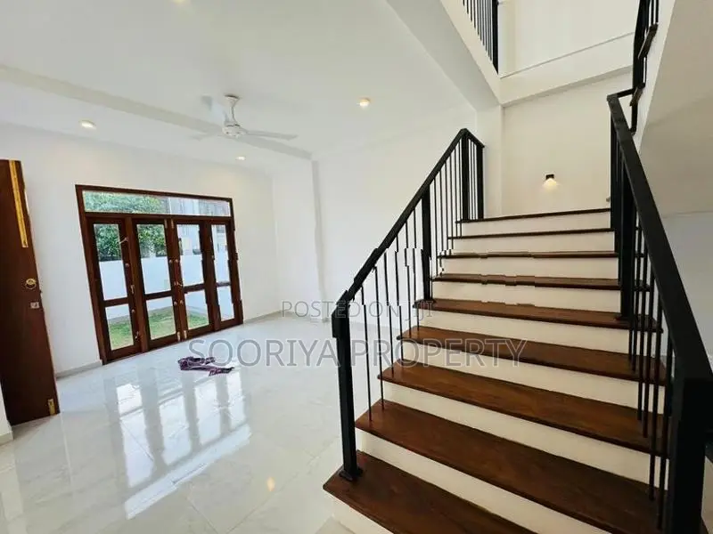 Architectural Designed Brand New Luxury House for Sale in Piliyandala