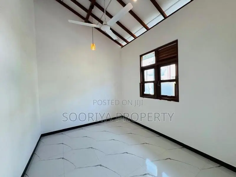 Brand New Architectural Designed House for Sale in Kottawa Piliyandala