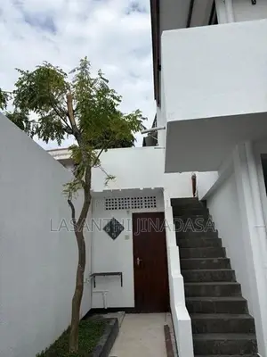 Dehiwala 2-Storey Residence House for Rent