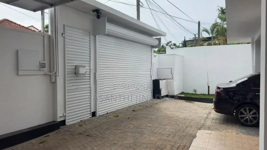Dehiwala 2-Storey Residence House for Rent