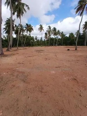 සින්නක්කර ඉඩමක් හලාවත
