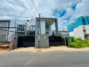 Two Story Brand New Luxury House for Sale in Piliyandala Kahathuduwa