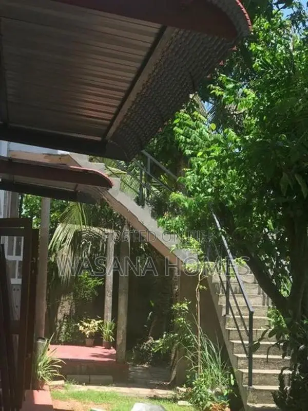 Excellent House for Sale Kottawa