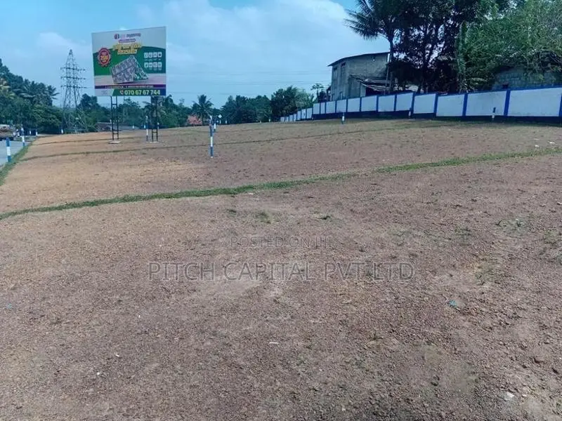 Colombo - Kaluaggala Highlevel Road Land Plots Sale