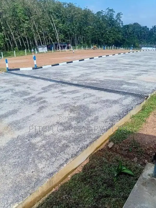 Colombo - Kaluaggala Highlevel Road Land Plots Sale