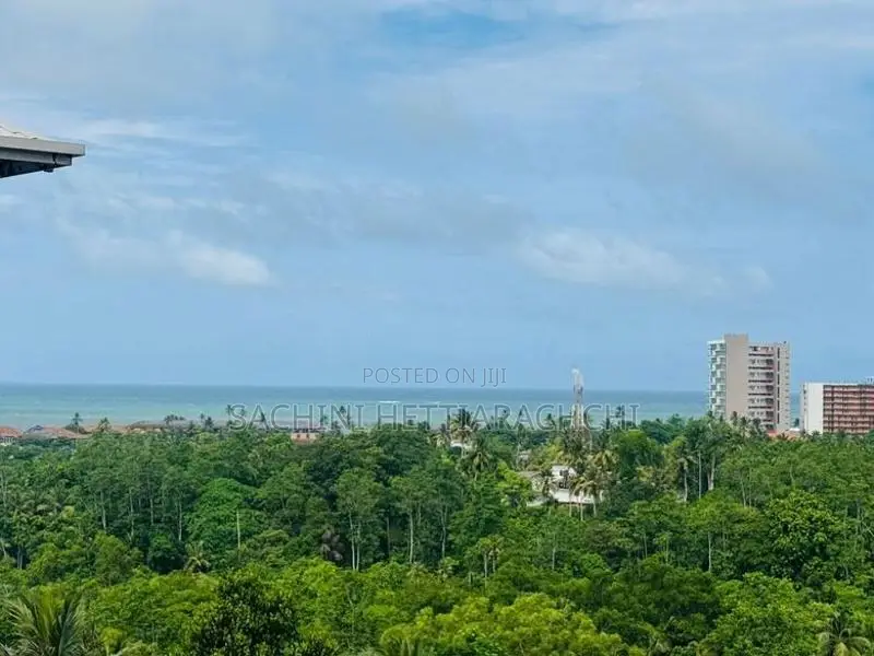 3 Bedroom, 2 Bathroom - Apartment for Rent Galle