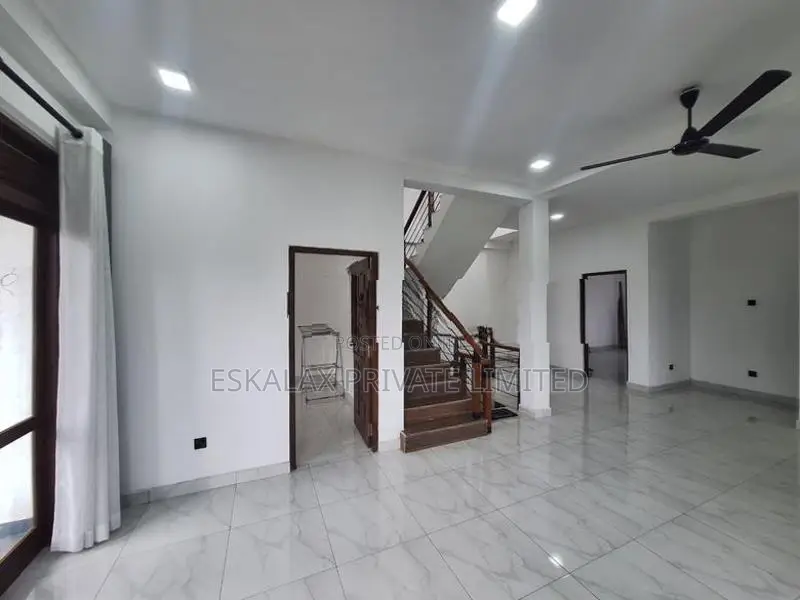 Two Storey Brand New House for Sale - Piliyandala Kesbawa EH417