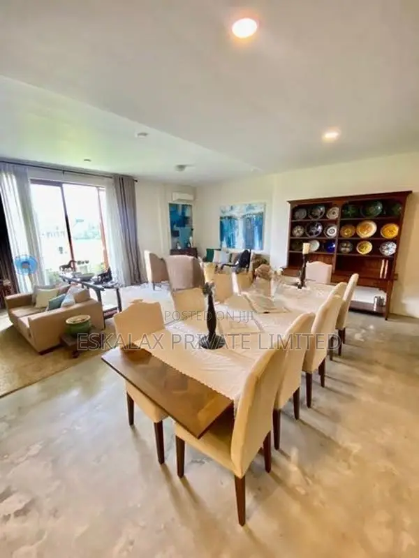 Three Stories Luxury House For Sale in Malabe - EH385