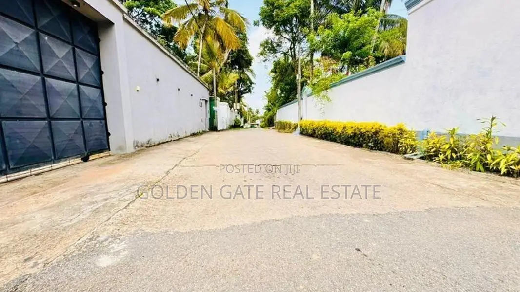 Prime Residential Land for Sale in Kadawatha