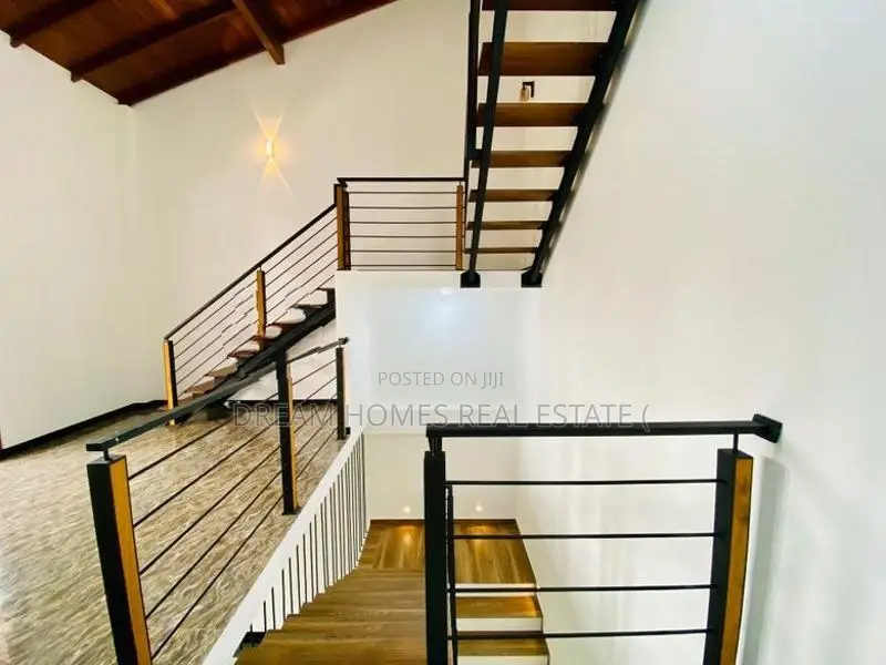 4 Bedroom House for Sale in Malabe