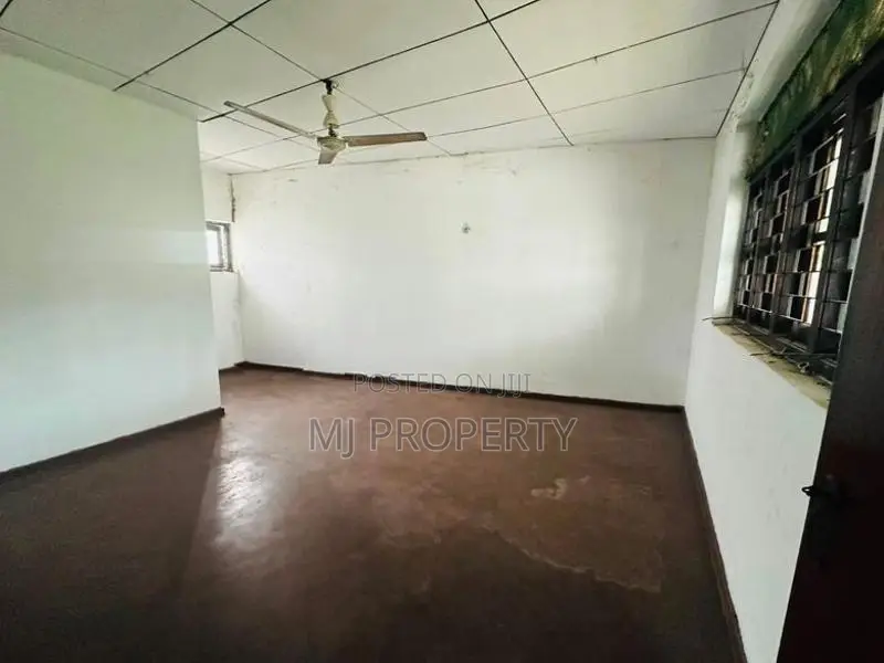 ( YR-1162) Valuable Two Storey House Rent in Maharagama