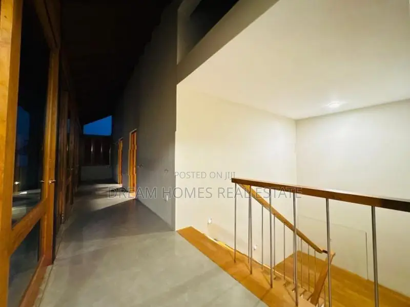 Brand New Luxury 4-Bedroom House for Sale – Nugegoda
