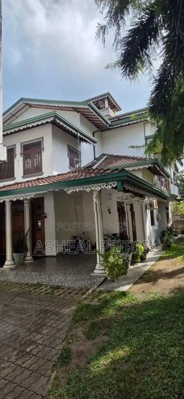 House with Land for Sale Negombo