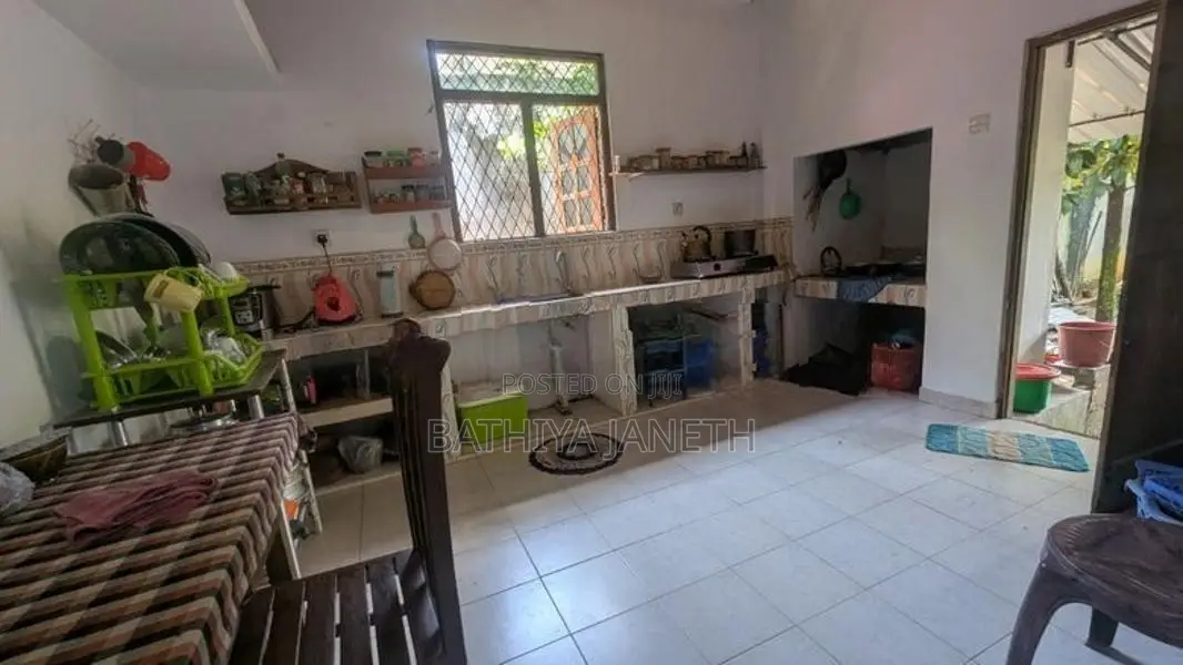 House for Sale Near Ratnapura Town