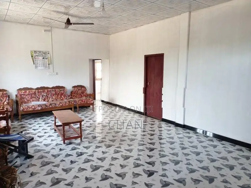 4 Room Apartment for Short Term Rent Batticaloa
