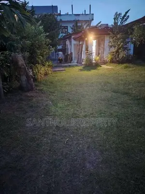 Prime Residential Land with House for Sale – Mount Lavinia