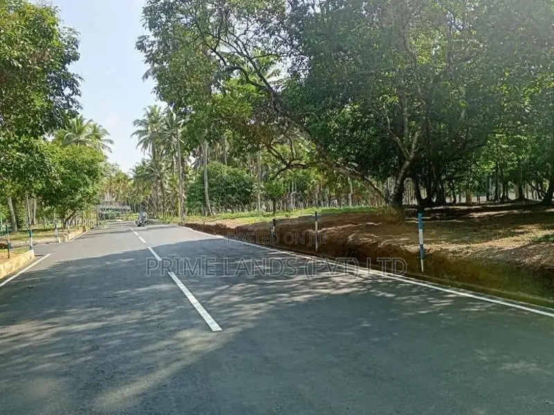 land for sale Yakkala